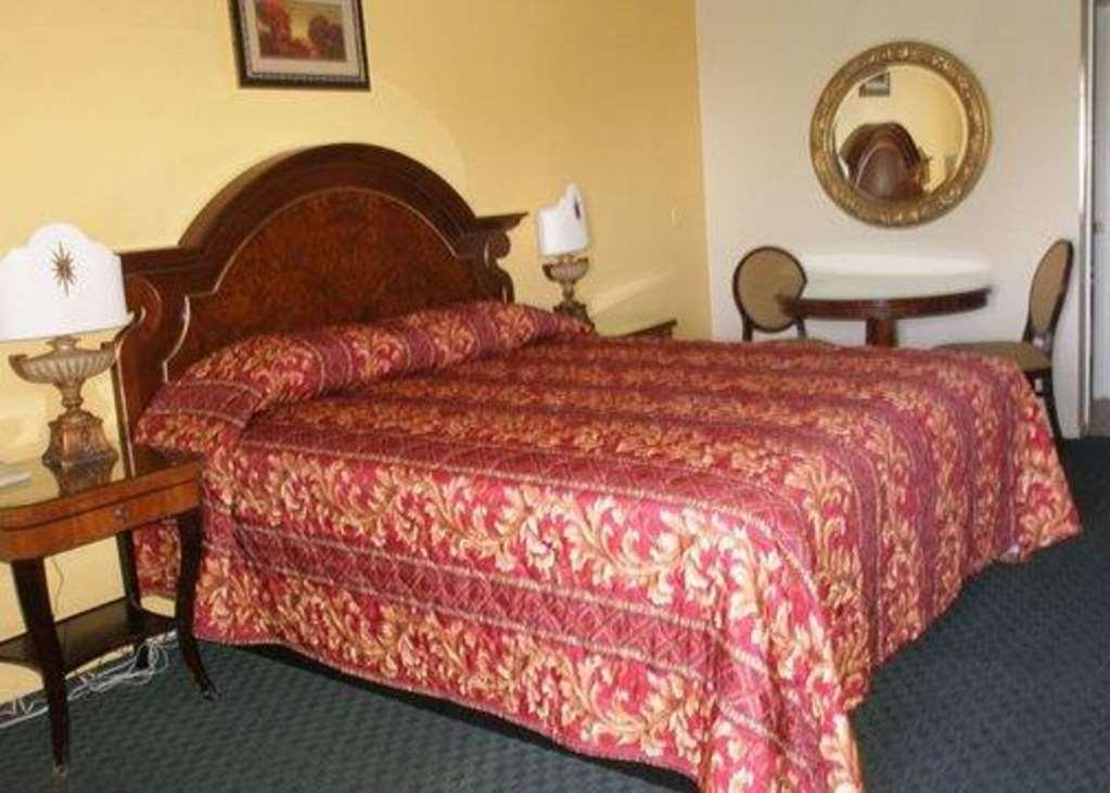 Beyond Stay Hotel Victorville Downtown Phòng bức ảnh