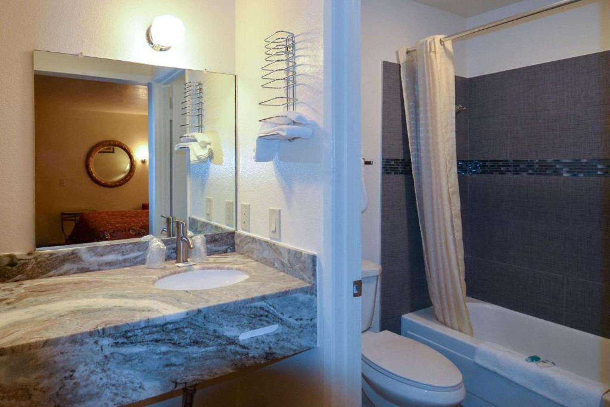 Beyond Stay Hotel Victorville Downtown Ngoại thất bức ảnh