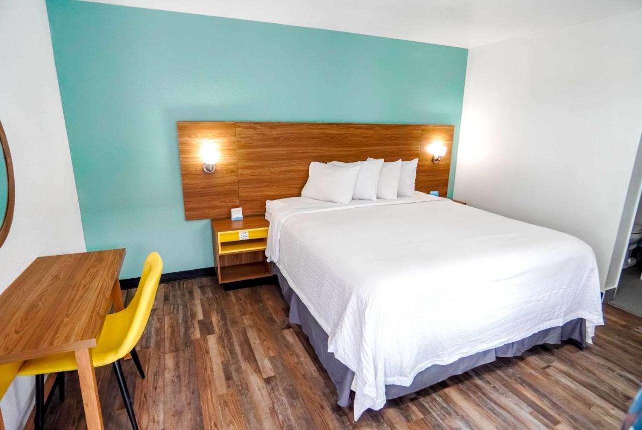 Beyond Stay Hotel Victorville Downtown Ngoại thất bức ảnh
